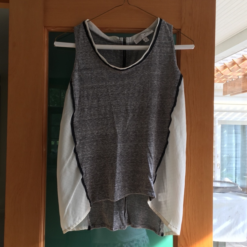 Cute Haani tank. Gray with dark navy trim.